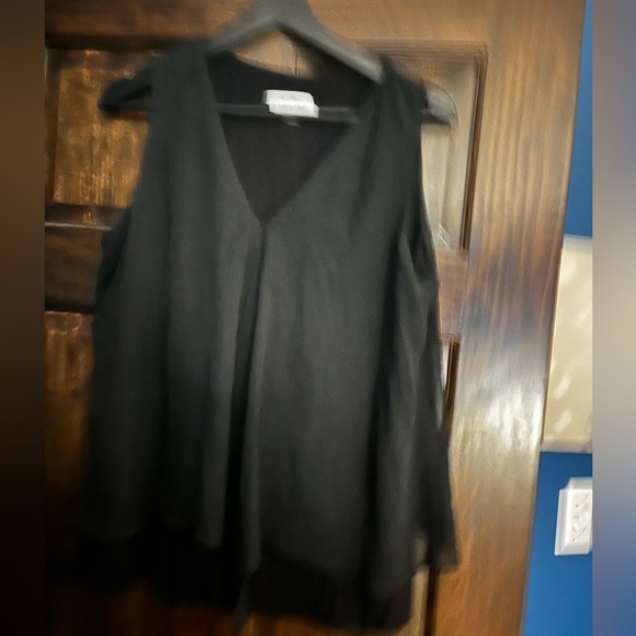 Calvin Klein sleeveless top - US L - Picture 2 of 4